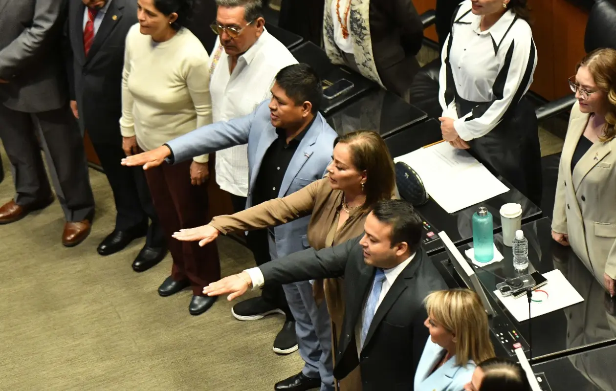 ¿Cantará La manzanita en el Senado?