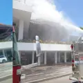 Se incendia palapa en hotel de Mazatlán; cuerpos de emergencia controlan el fuego