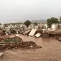 VIDEO | Lluvias en Chihuahua desentierran cuerpos de panteón y dejan a decenas de familias sin hogar