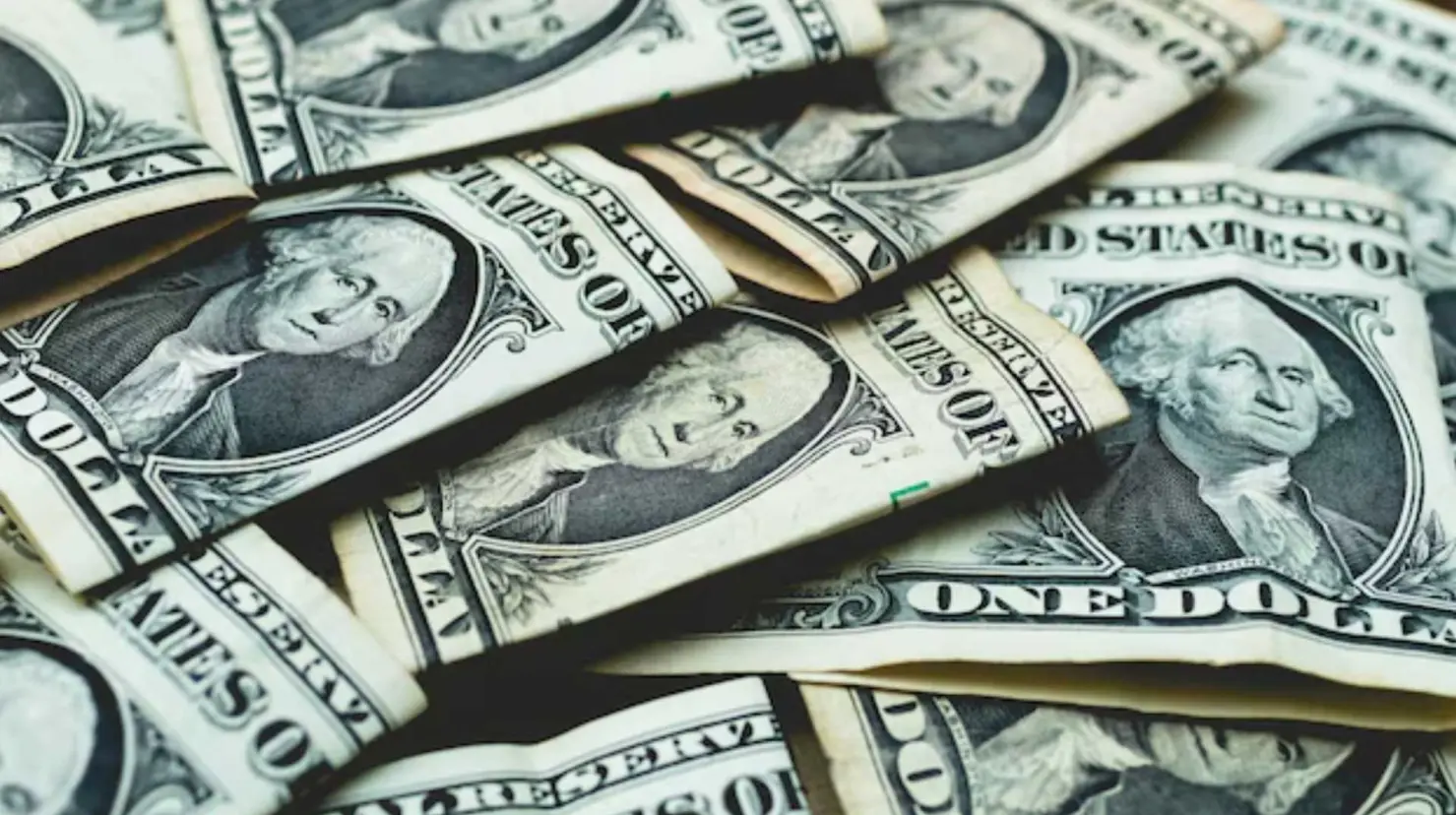 Precio del dólar hoy viernes 4 de julio: Peso mexicano se mantiene