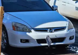 Piden apoyo para no decomiso de autos “chocolate”