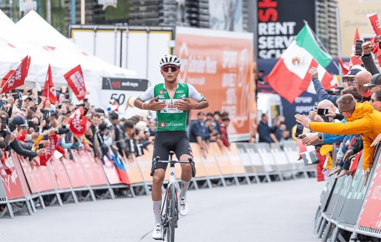 El mexicano se destaca como el mejor ciclista joven.