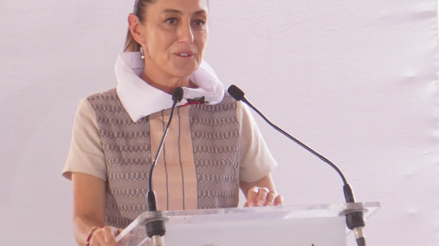 Confía presidenta Sheiunbaum en revertir aranceles de EU