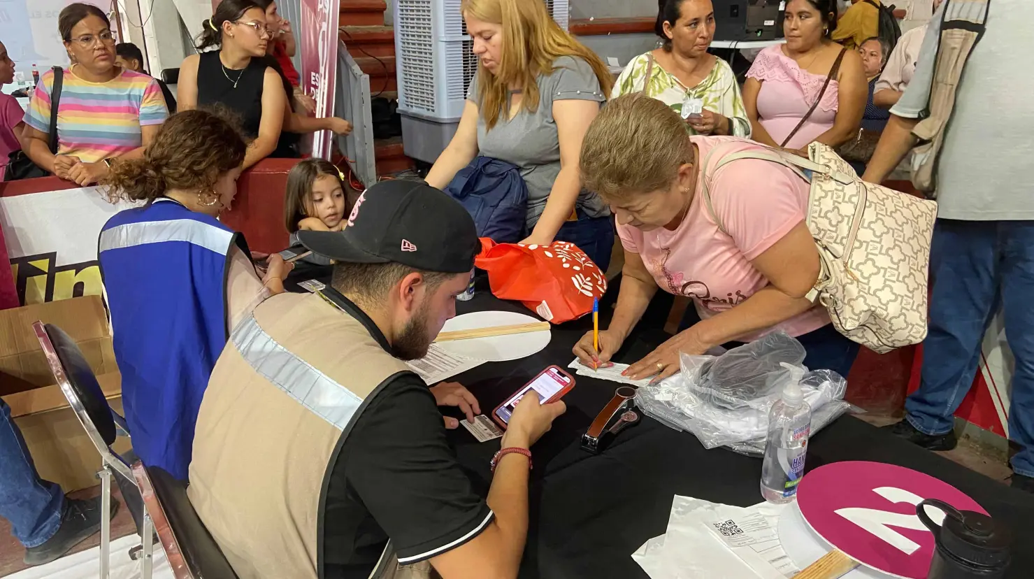 Entrega de uniformes será esta semana en Navojoa