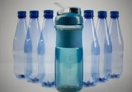 Walmart retira marca de agua luego de causar ceguera a 2 personas
