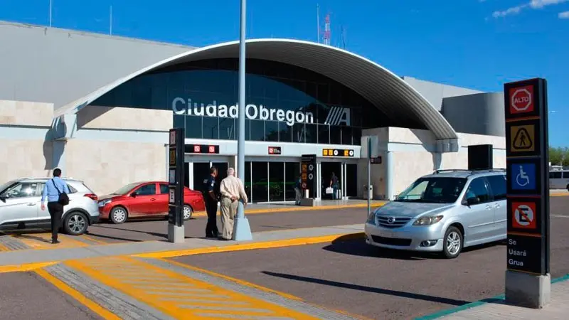Al corte del mes de junio, el Aeropuerto Internacional de Hermosillo tuvo un total de 183 mil pasajeros, de los 6 mil 400 fueron extranjeros y el resto se refiere a los nacionales