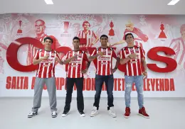 Chivas presenta refuerzos y confirma plantilla completa para el Apertura 2025