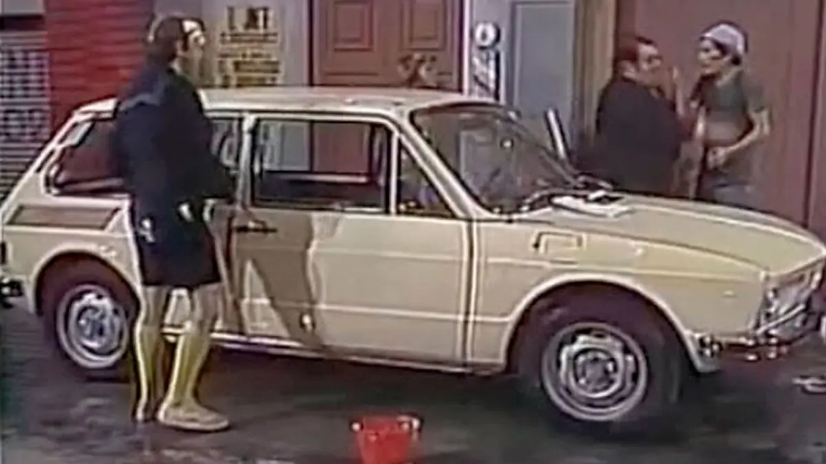Estos son los autos que se han usado en las grabaciones de “Sin querer queriendo”