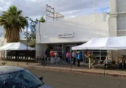 Adultos mayores en Sonora recibirán folders para proteger Tarjetas del Bienestar