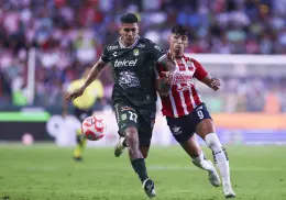 Chivas pierde ante León en su debut del Apertura 2025