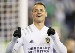 ¿Cuál es la fortuna de Javier “Chicharito” Hernández? Este es el patrimonio del máximo goleador del Tri