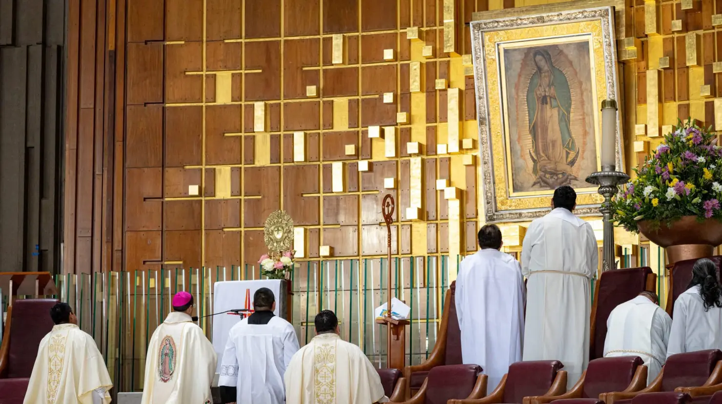 A los pies de la Virgen fueron llevadas las intenciones de la Diócesis de Ciudad Obregón.