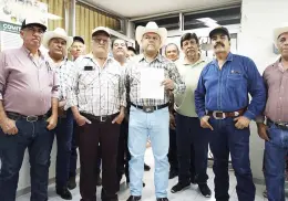 Exigen apoyo al campo