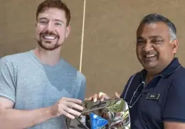 MrBeast recibe el botón de los 400 millones de suscriptores: así fue el icónico momento