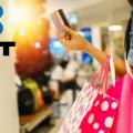¿Usas tarjetas de tiendas departamentales? El SAT vigila tus compras