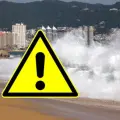 Manzanillo sufre de mar de fondo; Protección Civil da recomendaciones
