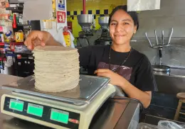 Estudiarían tortilleros de Cajeme programa federal