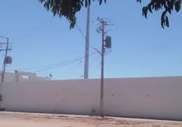 Persisten apagones en comisaría de Esperanza; vecinos hacen llamado a la CFE