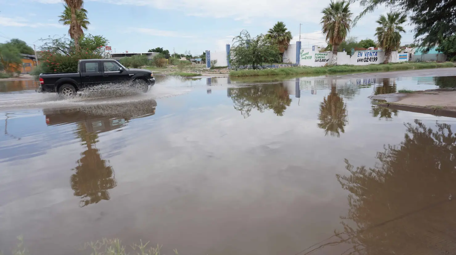 Lanzan petición para que gobierno priorice reparar calles y drenajes