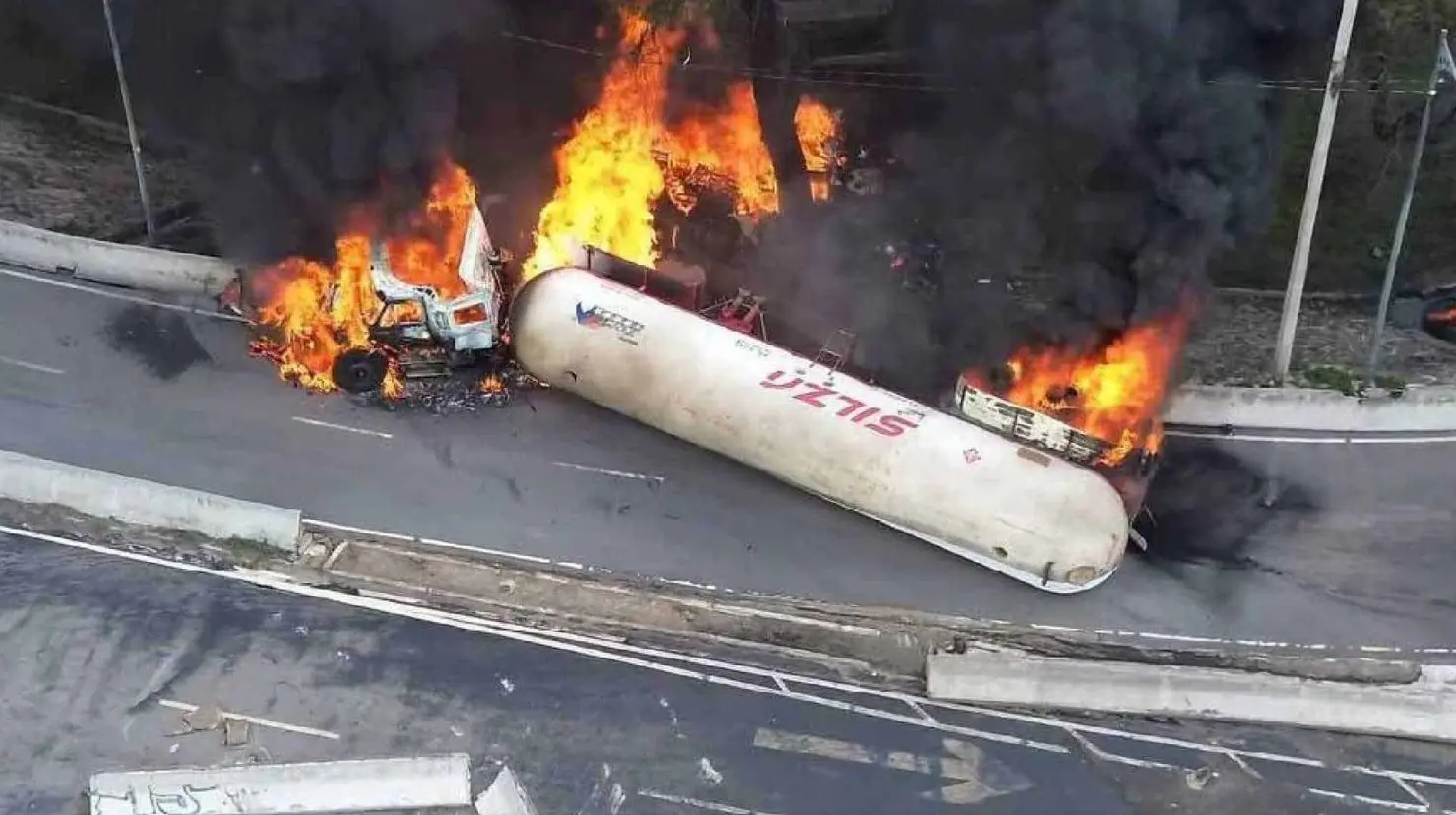 Se eleva a 27 la cifra de fallecidos por la tragedia de la explosión de una pipa de gas en Iztapalapa 