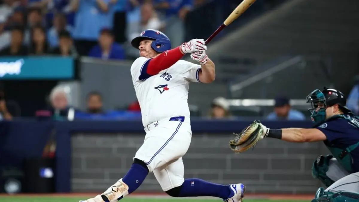 Alejandro Kirk, orgullo mexicano que brilla en Grandes Ligas