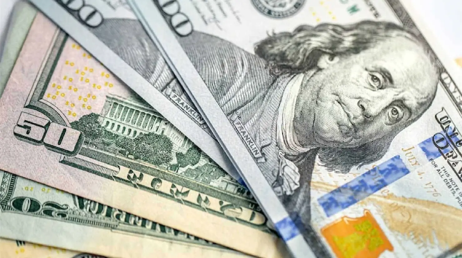 Precio del dólar hoy viernes 24 de octubre: El peso mexicano cierra la semana con estabilidad