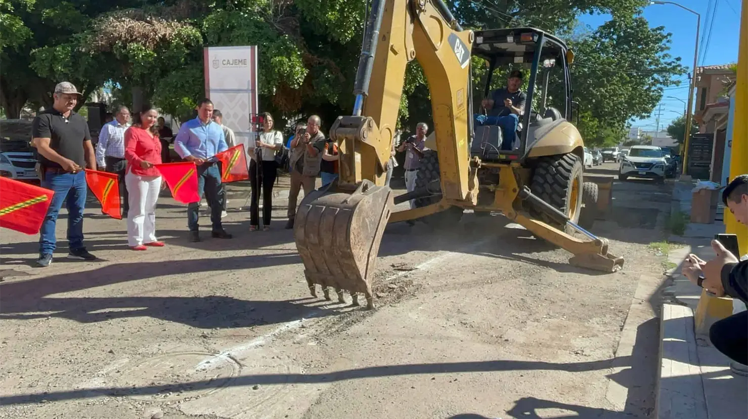 Ponen en marcha obras para rehabilitar calles de la colonia Bellavista, en Cajeme