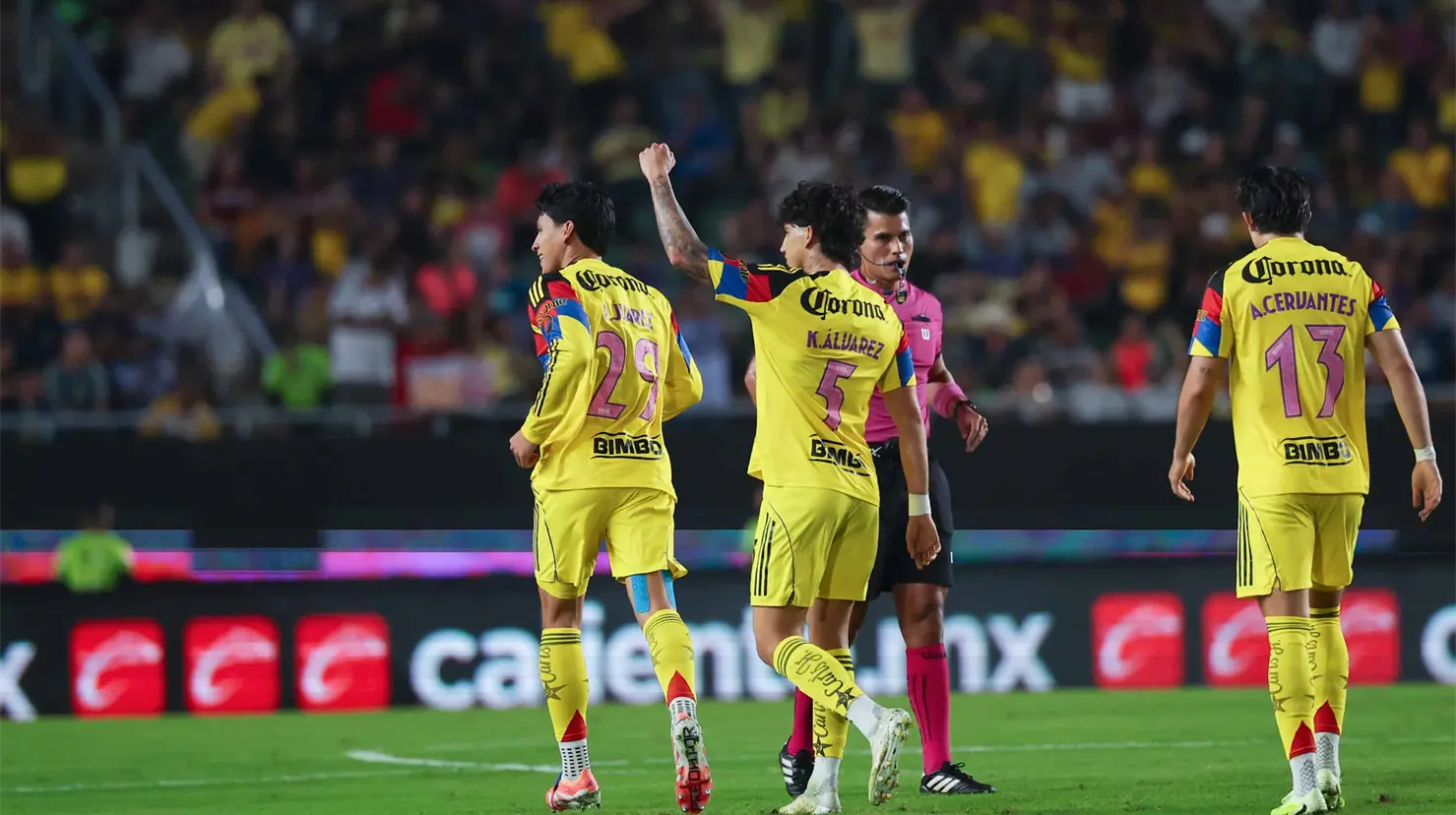 Cuatro equipos están en la lucha por el liderato del presente torneo.