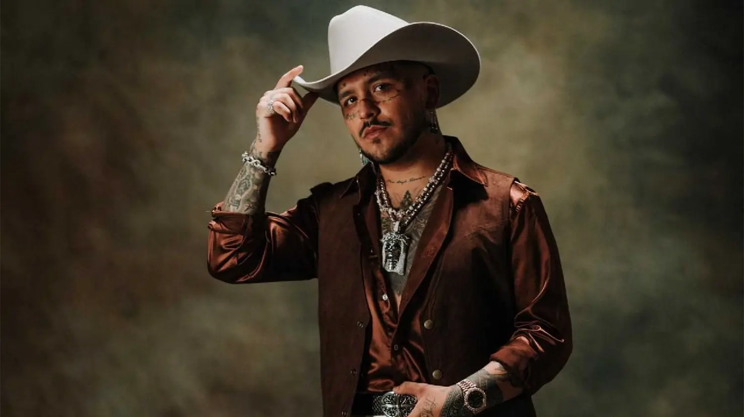 FGR investiga a Christian Nodal: podría enfrentar hasta 8 años de cárcel