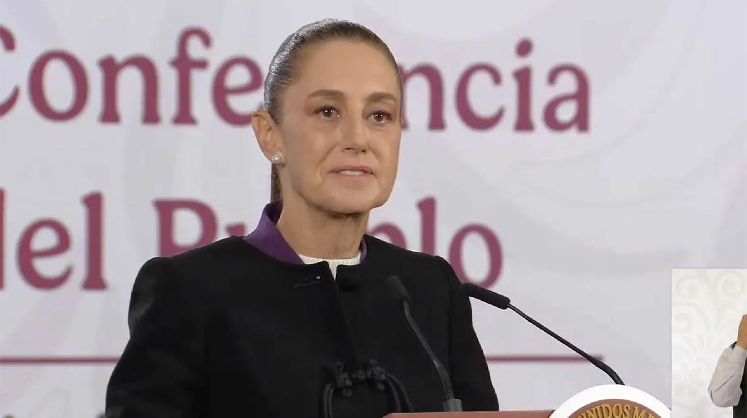 Sheinbaum confirma salida de Alex Tonatiuh Márquez de Aduanas y descarta indagatoria o retiro de visa