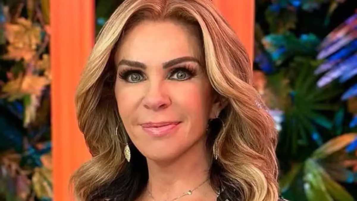 Productora y creadora de contenidos de radio, televisión y medios digitales