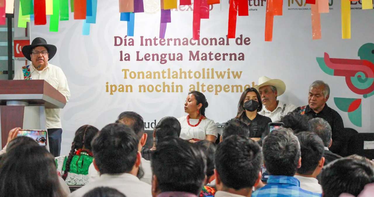 Gobierno de México creará 400 Casas Comunitarias de Lengua Indígena