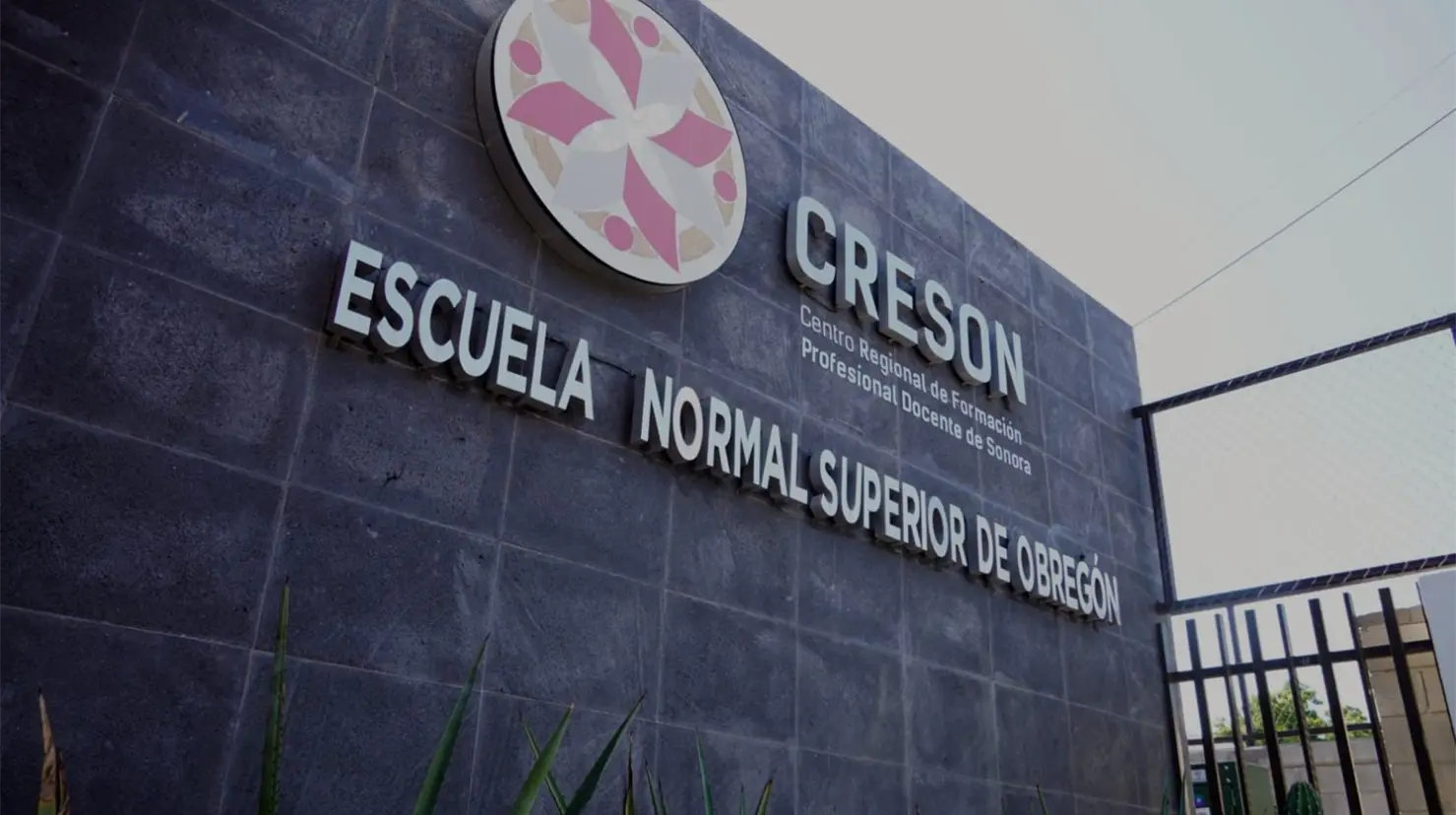 os alumnos de la Escuela Normal de Obregón preparan diferentes proyectos para presentarlos en los congresos