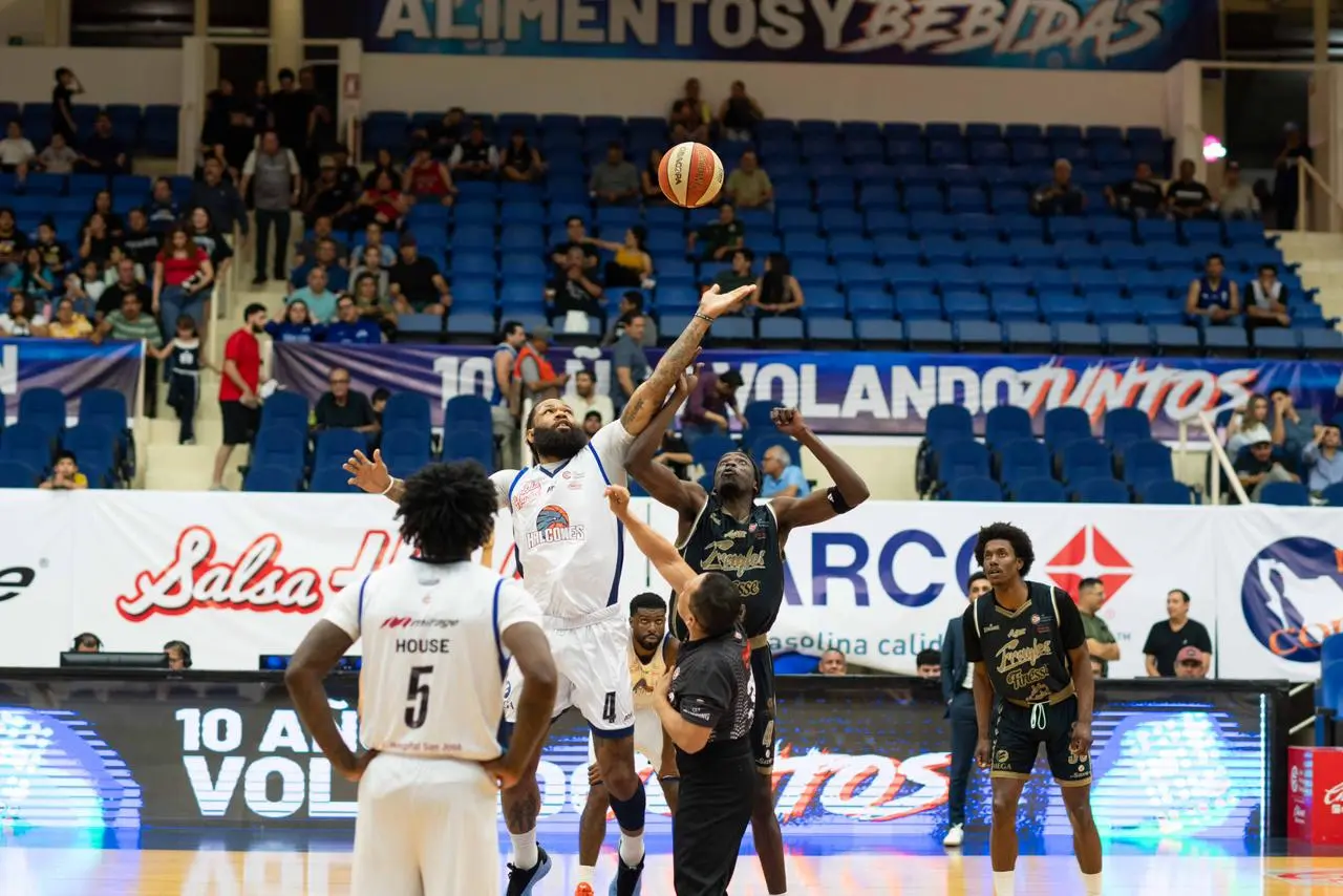 Halcones corta mala racha y vence a Frayles