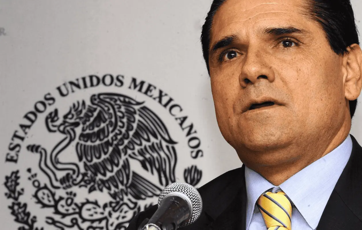 Gira orden de aprehensión contra Silvano Aureoles; lo acusan de homicidio y tortura