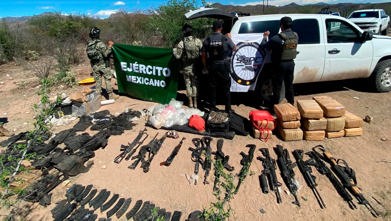 Encuentran arsenal en el municipio de Arizpe