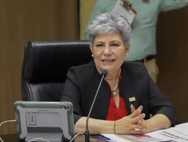 Titular de la dependencia, Beatriz Elena Huerta Urquijo