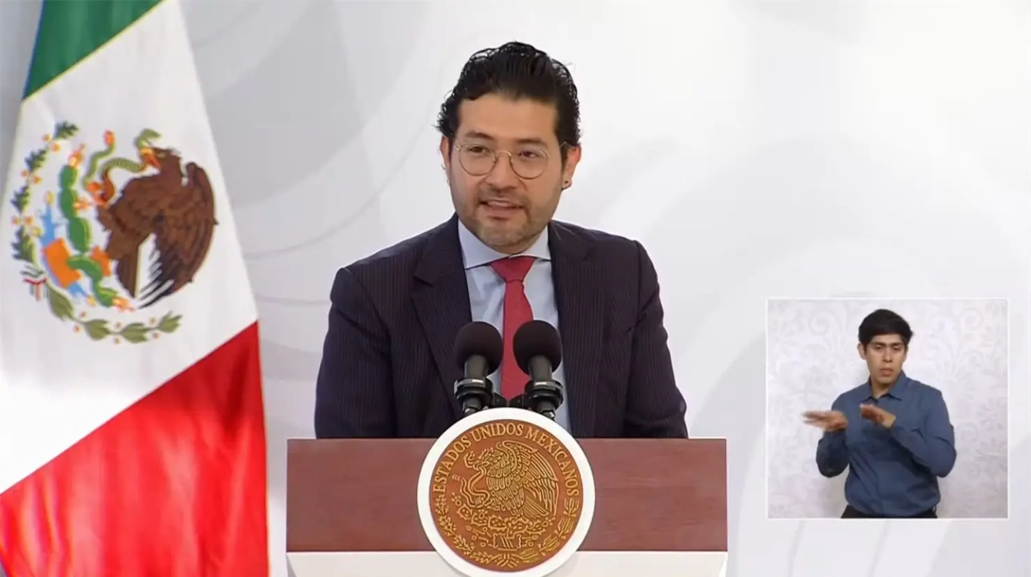 “Marca un nuevo capítulo de transformación y paga una deuda histórica con las y los trabajadores”, afirmó Marath Bolaños
