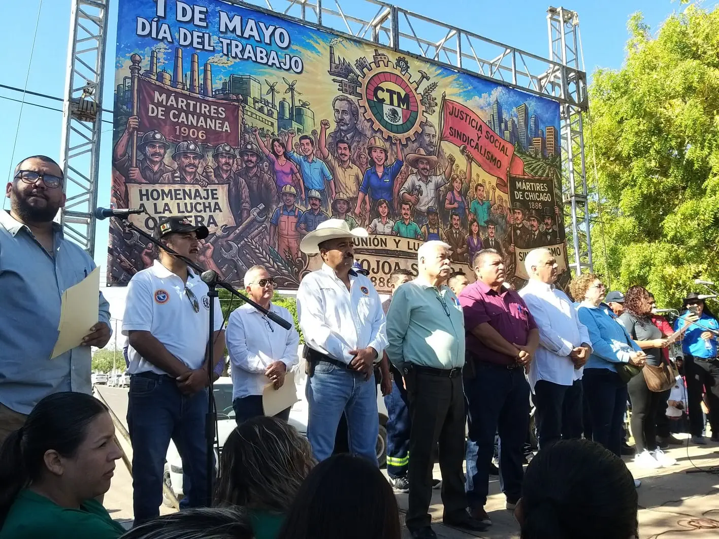 Exigen mejores condiciones laborales en Navojoa