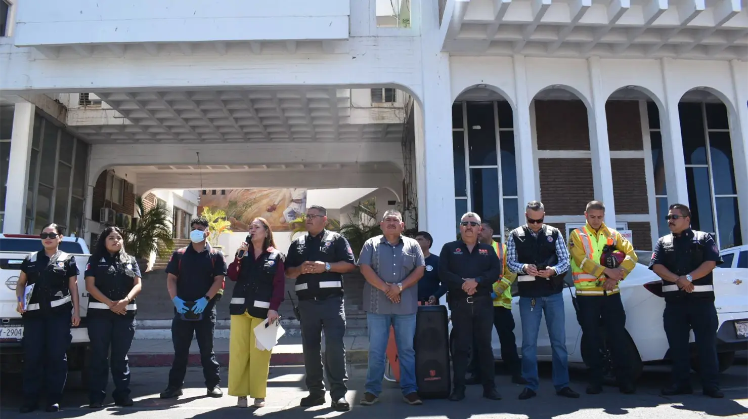 Evacúan Ayuntamiento de Navojoa en tres minutos durante Simulacro Nacional