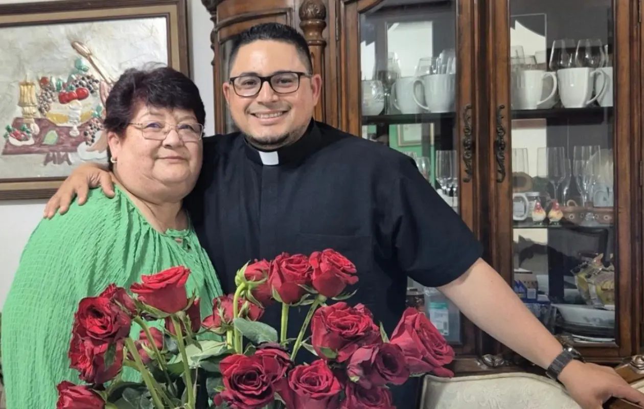 Invitó a las mamás que tienen hijos con inquietud vocacional a apoyarlos.