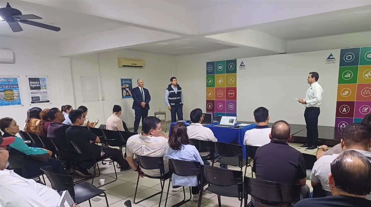 Buscan reducir consumir de energía en el comercio