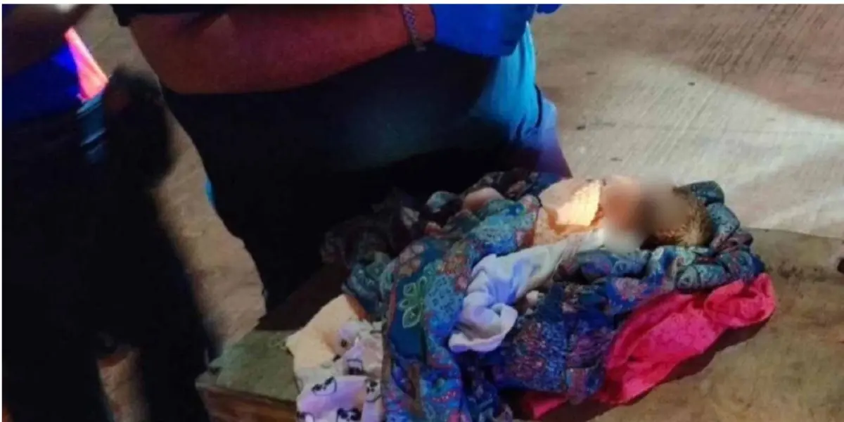 El recién nacido fue encontrado dentro de un contenedor de basura en un tiradero clandestino del fraccionamiento Paraíso Maya, en Cancún.