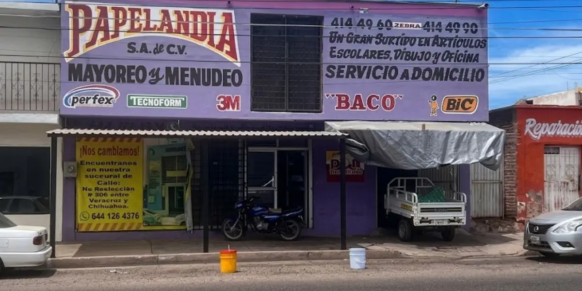 Automovilistas señalaron que la situación ha complicado aún más la circulación y movilidad en una de las zonas con mayor actividad comercial del centro de la ciudad.