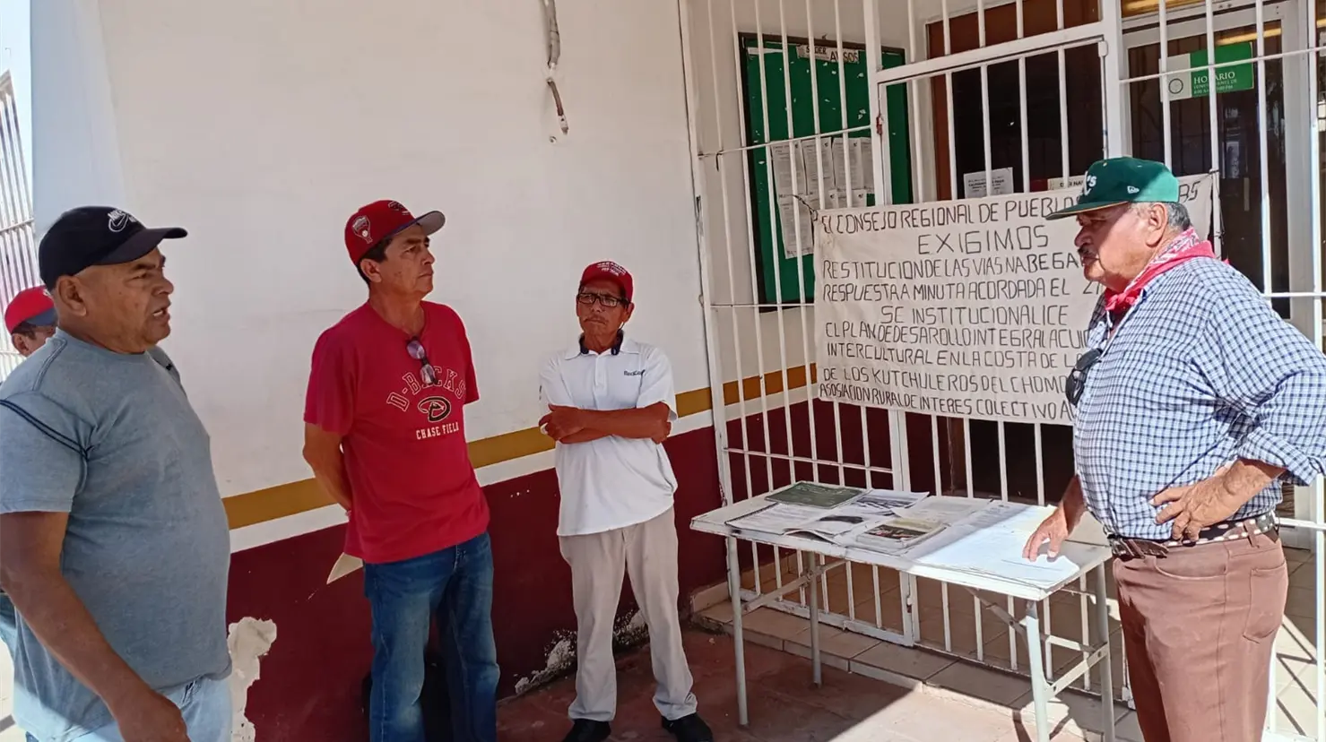 Pescadores indígenas del sur de Sonora exigen trabajo