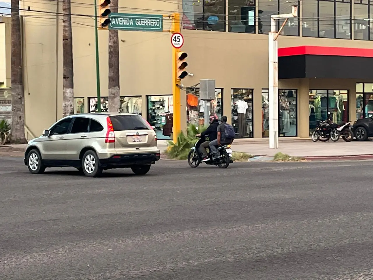 Presentan propuesta para reducir accidentes de motos en Cajeme