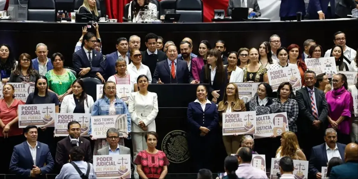 La sesión en San Lázaro estuvo marcada por confrontaciones, pancartas y acusaciones durante la discusión de la reforma judicial.