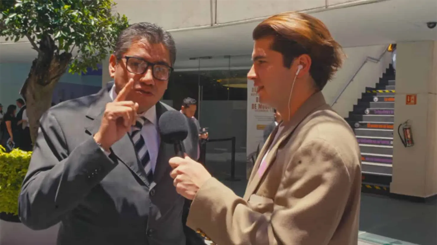 Proyecto Escolar también cuestionó a varios senadores sobre si consideran justo tener varios meses de receso legislativo mientras continúan percibiendo su sueldo