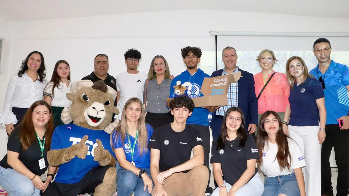 Jóvenes de Ciudad Obregón logran beca total para estudiar en el Tec de Monterrey