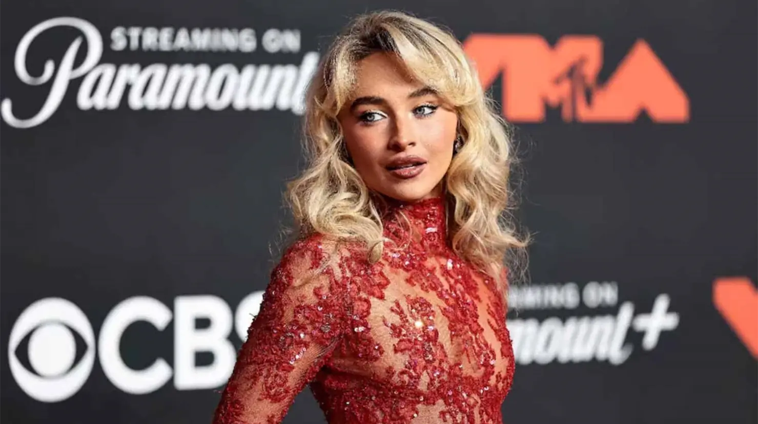 Sabrina Carpenter obtiene orden de alejamiento tras intento de intrusión en su residencia